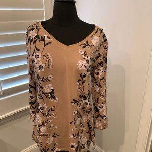 Women’s long sleeve blouse size Small.